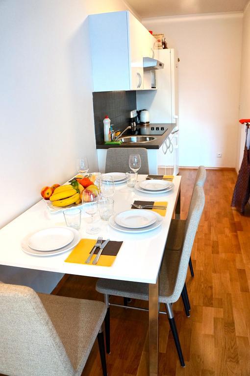 Studio 53 Appartement Praag Kamer foto