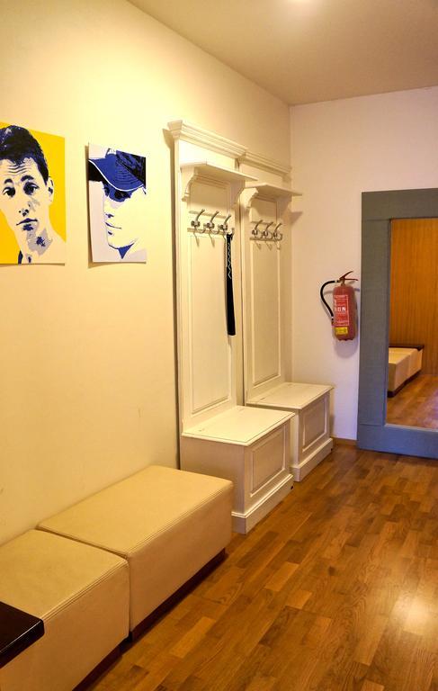 Studio 53 Appartement Praag Buitenkant foto